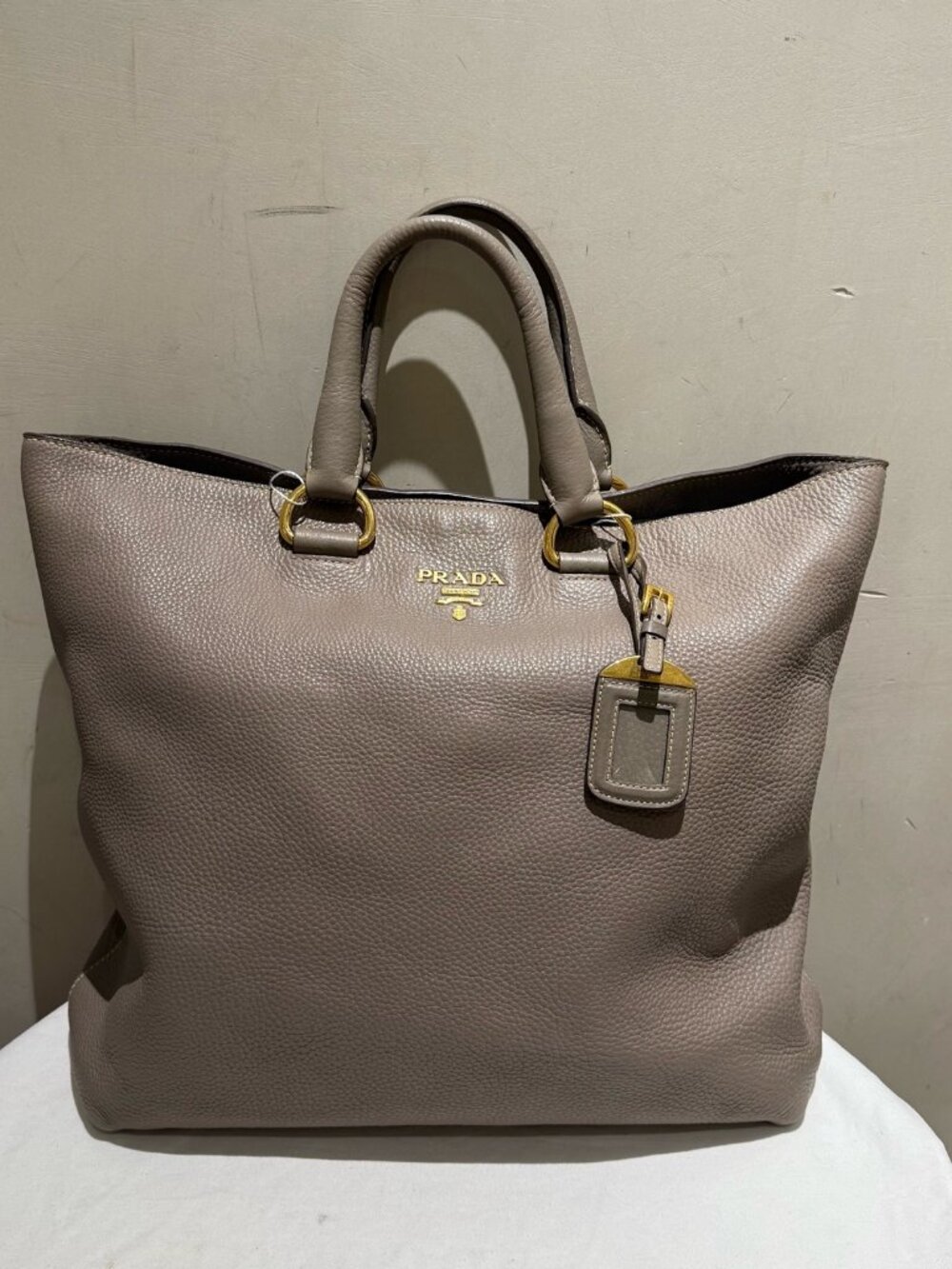 Prada Vitello Daino Elephant Grey Grain Leather Large Tote Handbag
